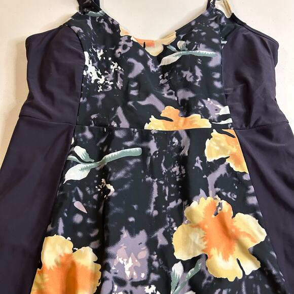 La Isla One Piece Built-In‎ Bra Swimsuit Deep Purple Floral Flowy Size 14 - Picture 3 of 12